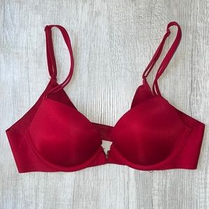 Victoria’s Secret push-up bra